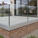 Garde-corps en verre sur mesure à fixation latérale | SV75 YF verre réglable | Dimensions sur mesure – Image 10